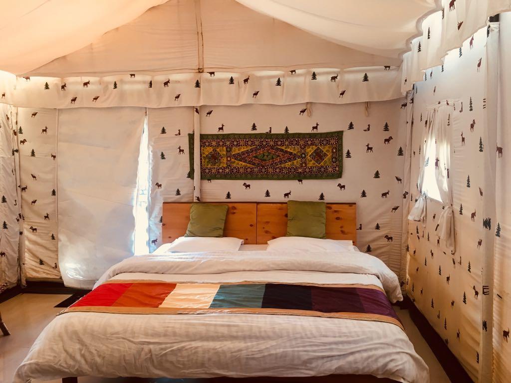 Tatva Bir Tents And Hotel Kangar Eksteriør bilde