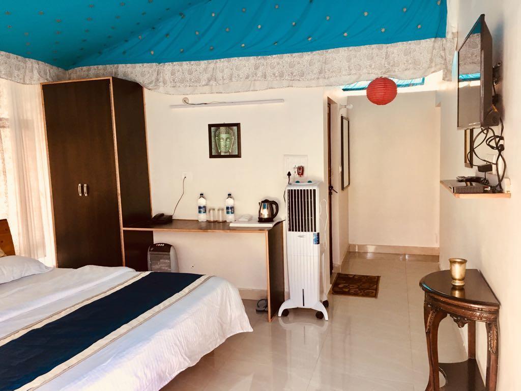 Tatva Bir Tents And Hotel Kangar Eksteriør bilde