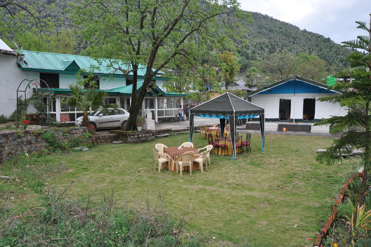Tatva Bir Tents And Hotel Kangar Eksteriør bilde